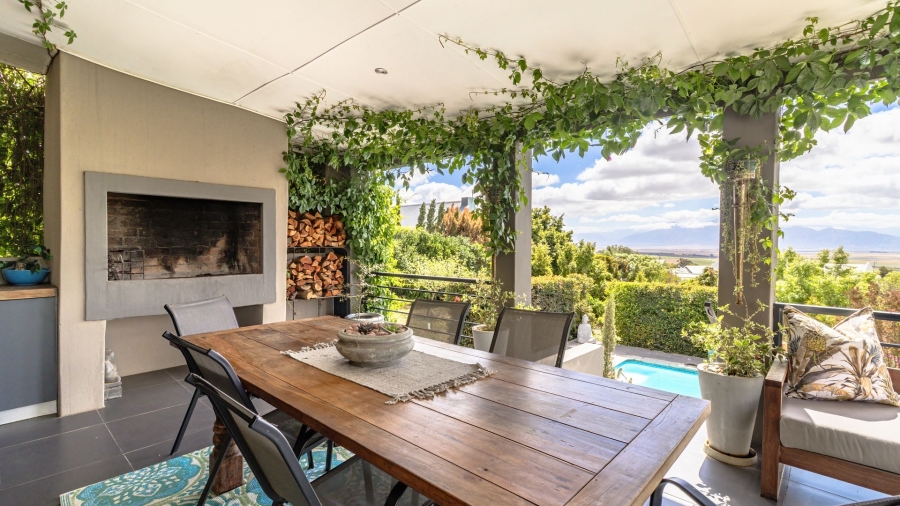 2 Bedroom Property for Sale in Riebeek West Western Cape